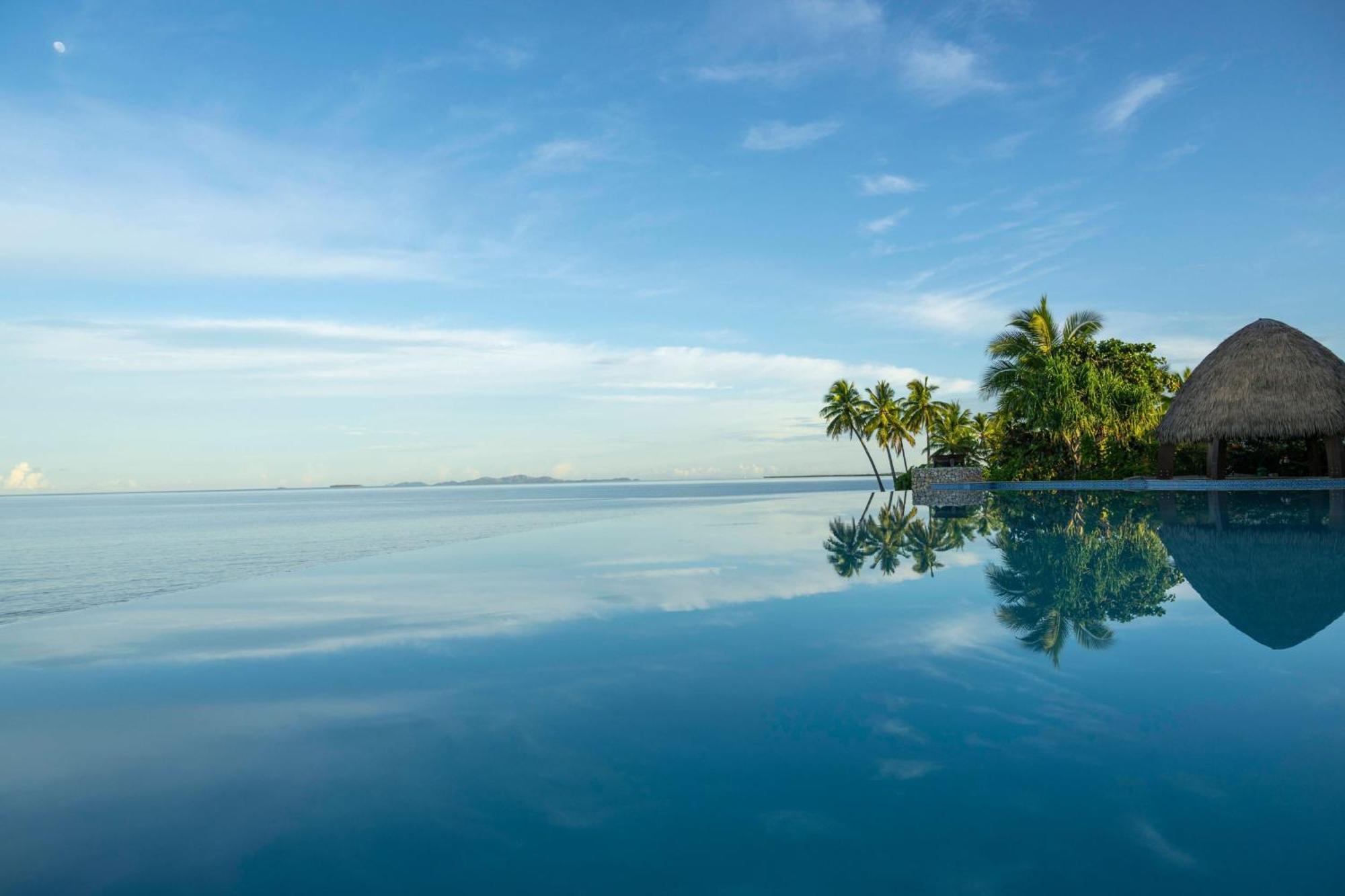 斐济莫米湾万豪度假酒店 Momi 外观 照片 Infinity pool at the resort